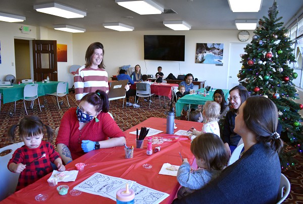 01_support_our_troops_org_christmas_2022_monterey.jpg