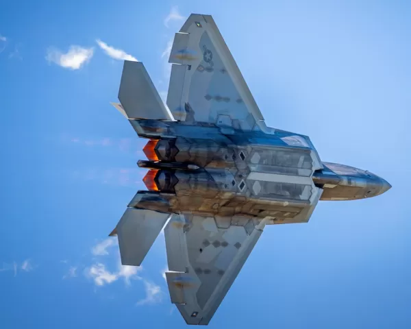 25 10 9 f22 nas oceana support our troops inc.avif