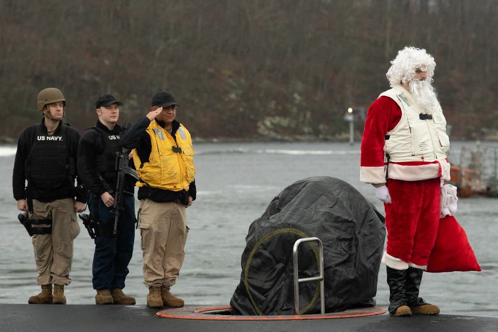 25 12 23 uss california homecoming support our troops inc