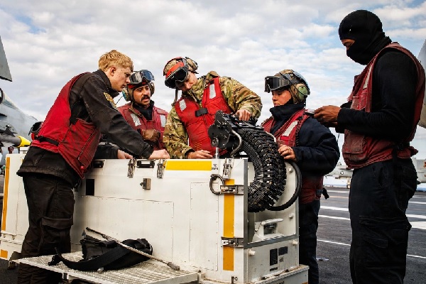 26 03 04 flight crew hornet munitions support our troops inc