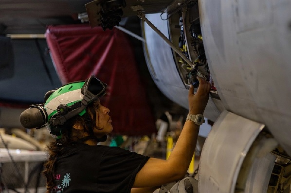 26 03 18 uss abraham lincoln epic fury support our troops inc