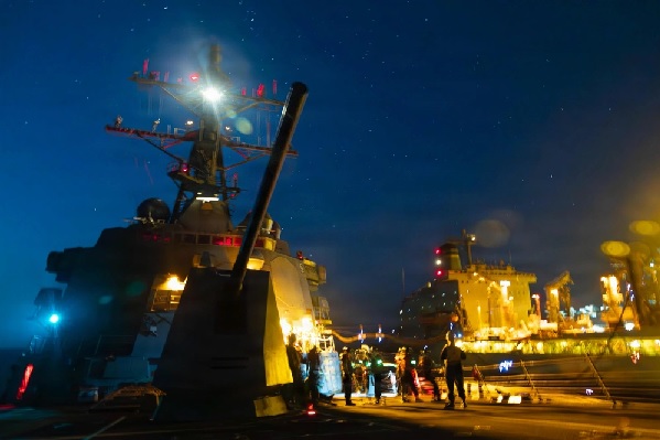 26 04 01 uss spruance ddg 111 support our troops inc