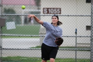 support our troops us army 1st lt throws softball