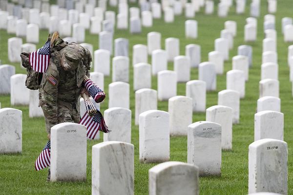 01 Army Arlington National Cemetery Old Guard 3rd Infantry Division military burials Flags In Ceremony Support Our Troops