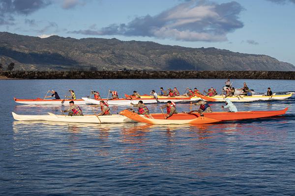 U.S. Army Soldiers with the 25th Division Sustainment Troops Battalion, 25th Division Sustainment Brigade, 25th Infantry Division, conduct physical training on the beach in Hale'iwa, Hawaii, May 22, 2025. The training consisted of canoe racing as well as an "AMRAP" circuit. (U.S. Army photo by Sgt. Jared Simmons)