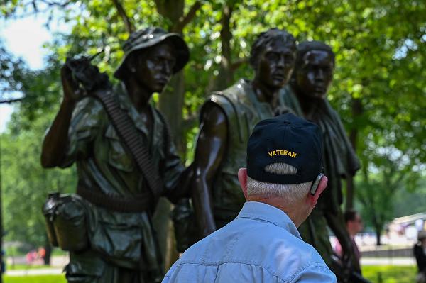 04 Vietnam Veterans Memorial Three Serviceman Statue Maya Lin Frederick Hart Support Our Troops