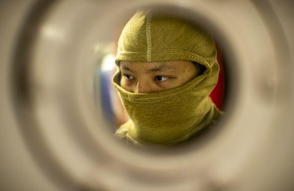 Machinist’s Mate (Nuclear) 2nd Class Justin Lin, from Fort Lauderdale, Florida, assigned to reactor department’s propulsion division, closes a watertight door during a general quarters drill aboard Nimitz-class aircraft carrier USS George Washington (CVN 73) while underway in the Pacific Ocean, Oct. 18, 2024. As an integral part of U.S. Pacific Fleet, U.S. 3rd Fleet operates naval forces in the Indo-Pacific in addition to providing realistic and relevant training necessary to flawlessly execute our Navy’s timeless roles of sea control and power projection. U.S. 3rd Fleet works in close coordination with other numbered fleets to provide commanders with capable, ready forces to deploy forward and win in day-to-day competition, in crisis, and in conflict. (U.S. Navy photo by Mass Communication Specialist Seaman Apprentice Roselia Garcia)
