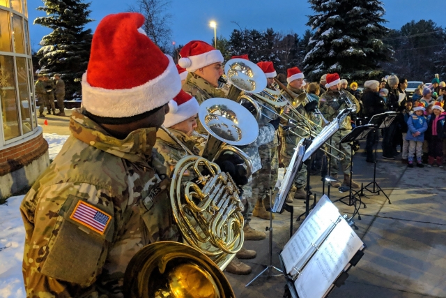 Holiday Band